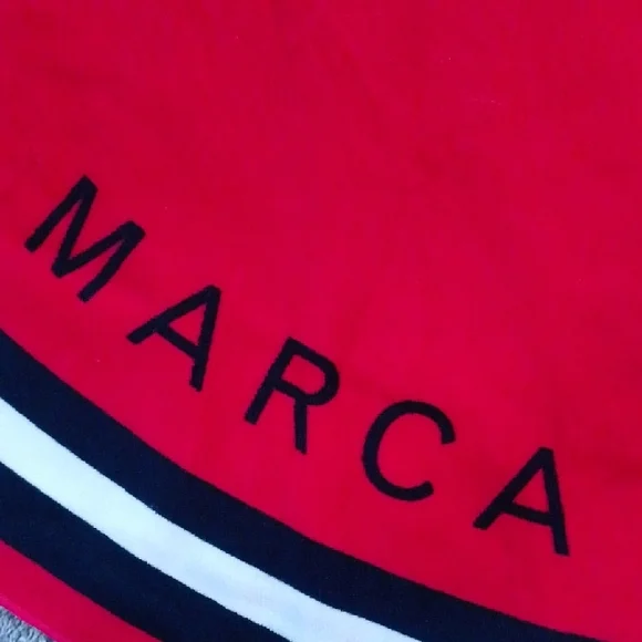 Bacardi Red and Black Bat Tapestry TOWEL PICNIC - Picture 3 of 7